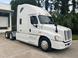 2016 Freightliner Cascadia EVO, Cummins ISX, AUTO, APU, 641k Miles